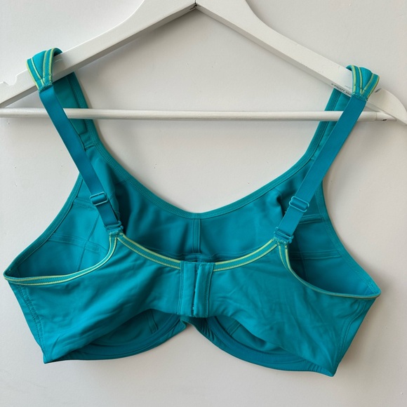 TRIUMPH - TRI-ACTION ENDURANCE HIGH IMPACT SPORTS BRA - TEAL BLUE - 18D (US 40D) - Picture 2 of 14